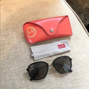 Ray Ban sunglasses 😍